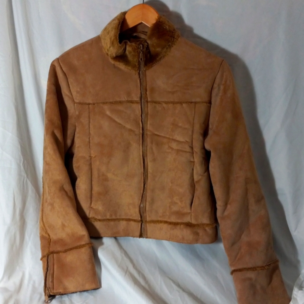 fifi Faux Fur Tan Jacket/Coat Lined Zip Closure Sz M Side Pockets Zip Cuff New